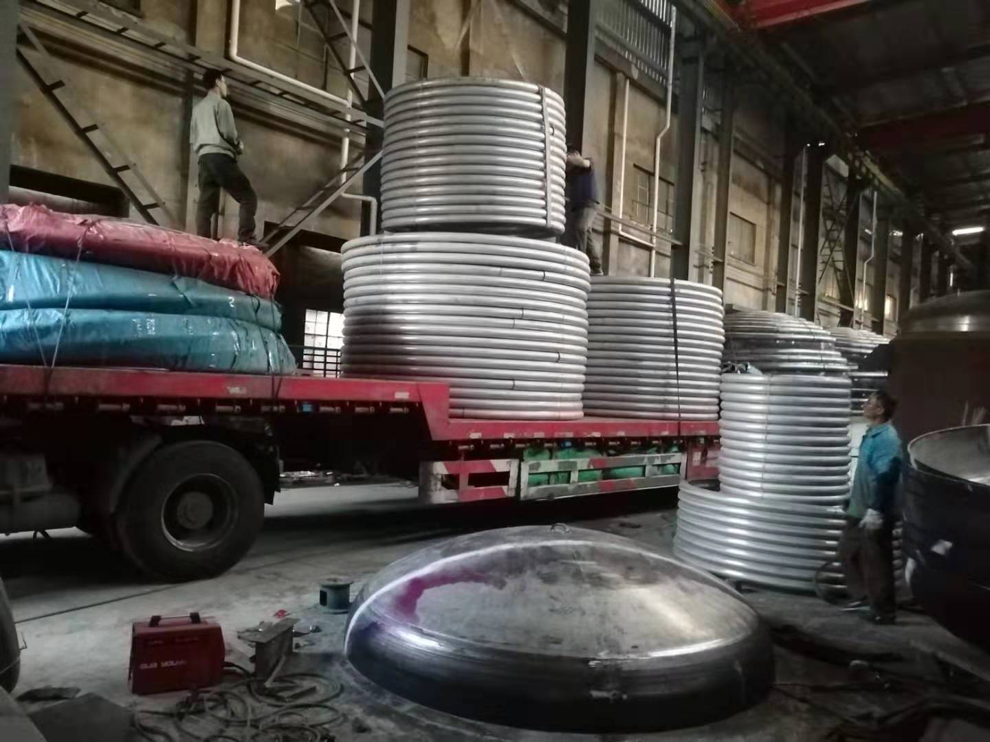 半圆管发货现场